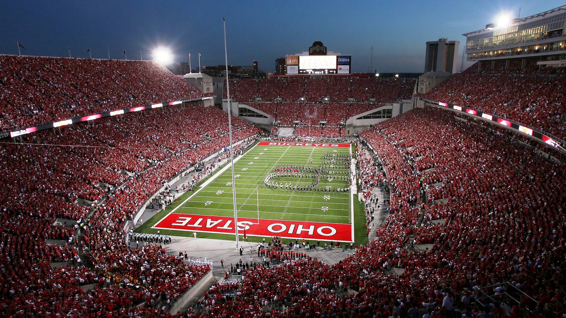 哈登官方宣布比赛规则变更新规，篮网引发争议！观众掌声雷动